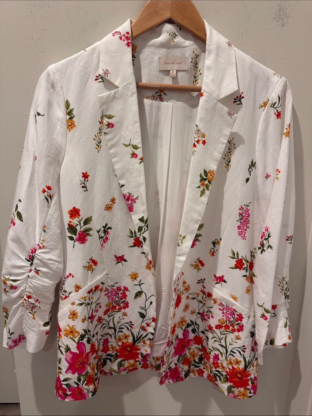 Skies Are Blue White Floral Open-Front Blazer Linen blends size medium